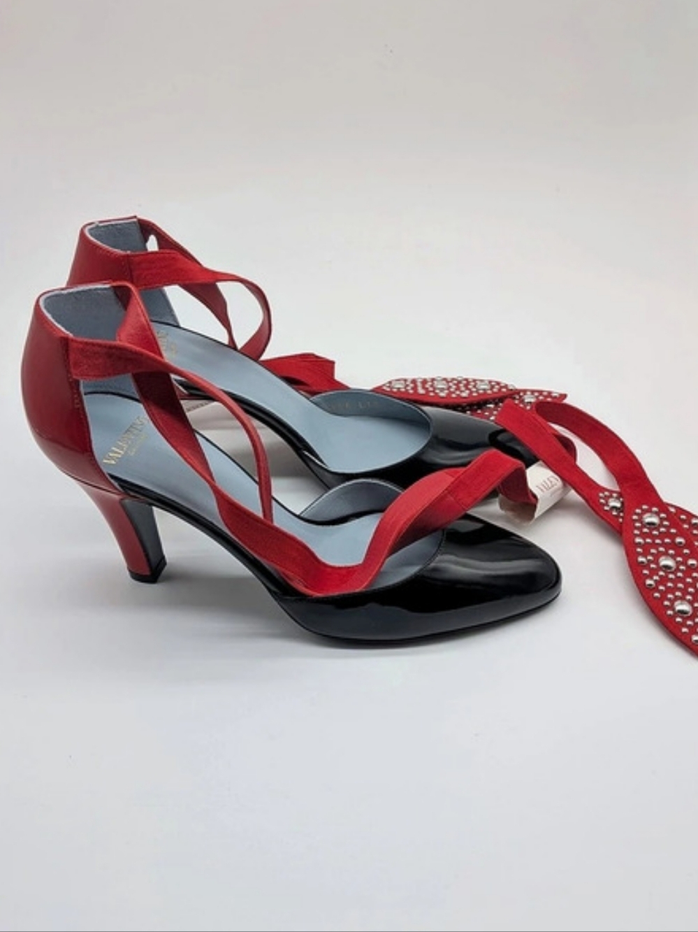 Valentino Garavani Foliefoliage Patent Leather Studded Ankle Tie Pumps Size 36